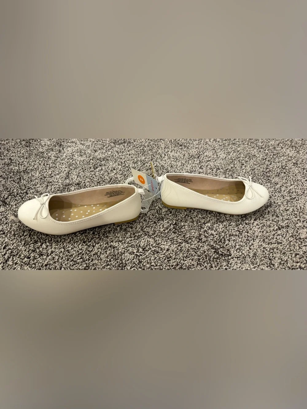 NWT Cat & Jack Off-White Girl's Ballet Flats with Bow